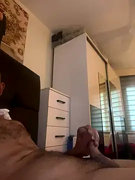 Snapshot of kaan-38 chatting on 11-14-25, 05:50 kaan-38 online show from 11-14-25, 05:50