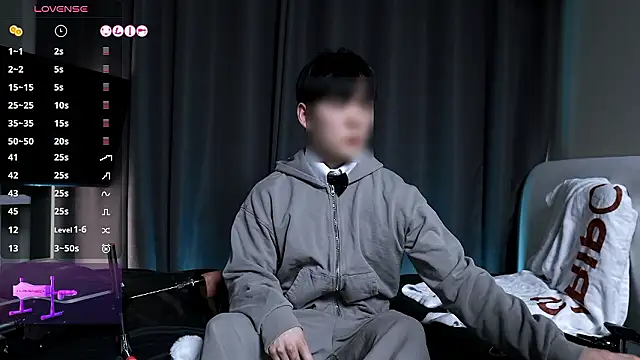 koreanboy2341 online show from 03-18-26, 02:09