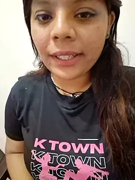Snapshot of kajal77715 chatting on 10-18-25, 09:10 kajal77715 online show from 10-18-25, 09:10