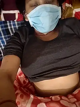 Snapshot of Akanshaji chatting on 01-17-26, 07:39 Akanshaji online show from 01-17-26, 07:39