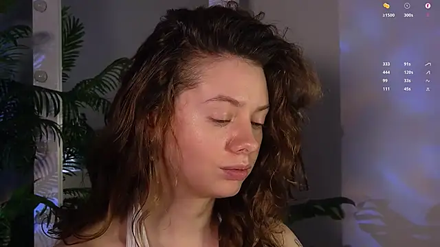 MelodySinclair online show from 12-15-25, 01:37