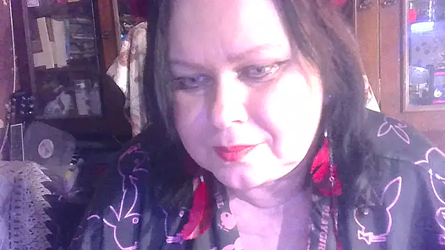 CharleeKendall online show from 10-24-25, 06:37