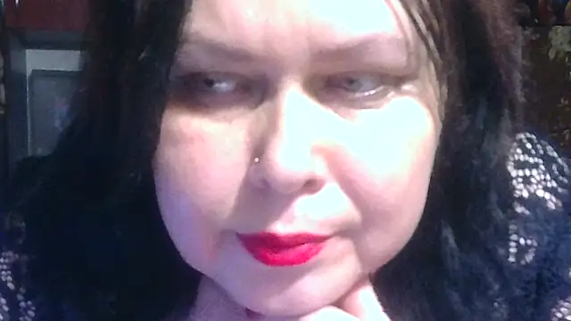 CharleeKendall online show from 11-23-25, 12:49