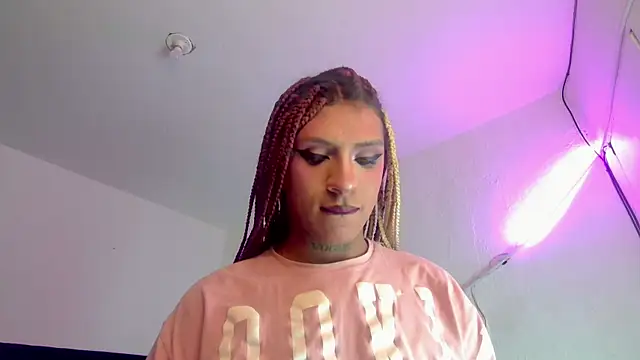 Trix ebony online show from 02-21-26, 07:31