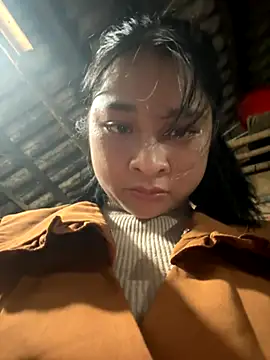 Linh-xxx online show from 11-10-25, 10:58