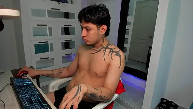 Sky Wild online show from 03-20-26, 08:03