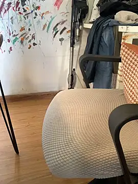 Snapshot of buckgaroooo chatting on 11-24-25, 03:06 buckgaroooo online show from 11-24-25, 03:06