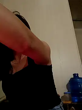 -Paige- online show from 12-17-25, 01:22