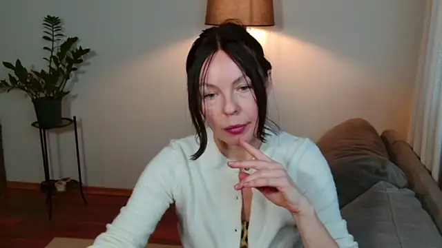 LittleNicolee online show from 02-25-26, 03:10