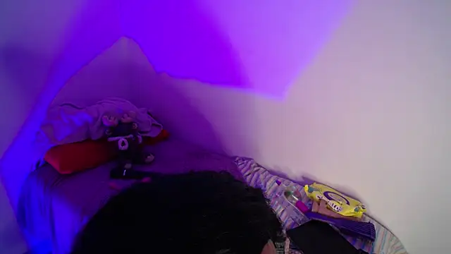 Snapshot of Miranda_kim_ chatting on 11-10-25, 01:04 Miranda kim online show from 11-10-25, 01:04