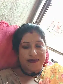 Snapshot of Rayal_bhabi chatting on 05-17-26, 03:48 Rayal bhabi online show from 05-17-26, 03:48