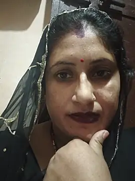 Snapshot of Rayal_bhabi chatting on 06-03-26, 03:17 Rayal bhabi online show from 06-03-26, 03:17