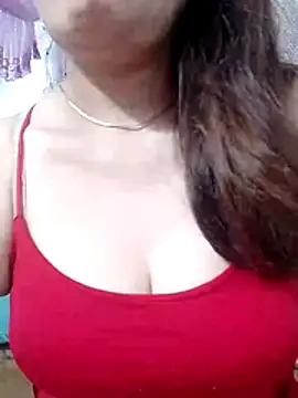 YiyinLy online show from 05-09-26, 07:02