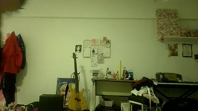 miapink33 online show from 12-15-25, 11:53