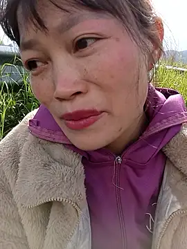 siusiu-00 online show from 11-15-25, 02:31