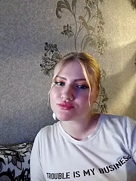 Snapshot of karkinn chatting on 11-01-25, 03:47 karkinn online show from 11-01-25, 03:47