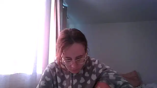 LuckySLove online show from 05-27-26, 05:54