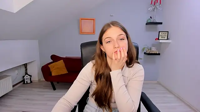 AnneWilsonn online show from 04-17-26, 11:24