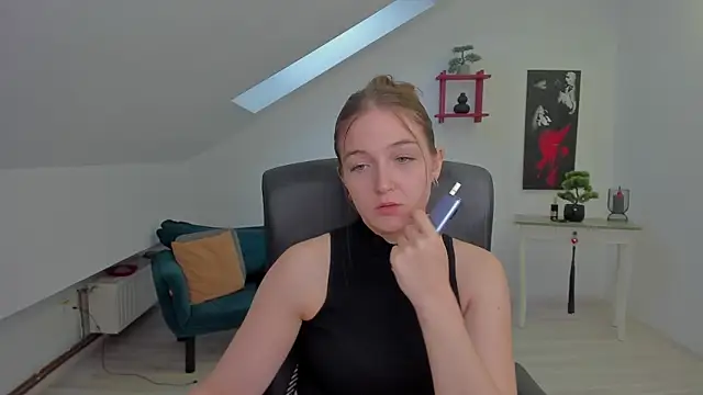 Snapshot of AnneWilsonn chatting on 05-06-26, 04:41 AnneWilsonn online show from 05-06-26, 04:41