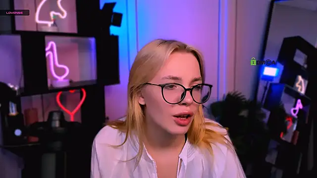 sendi cais online show from 11-26-25, 12:17