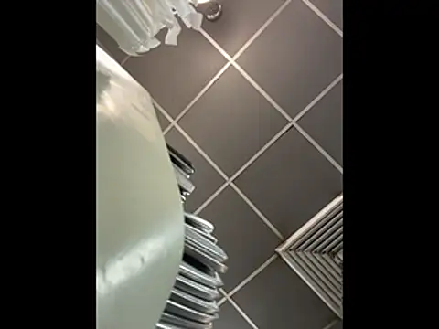 queenkelly1234 online show from 12-15-25, 03:11