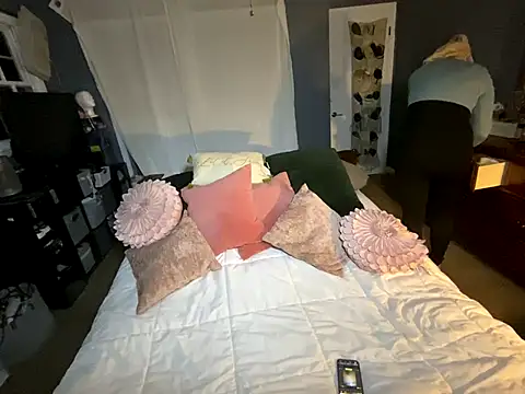 queenkelly1234 online show from 01-08-26, 04:26