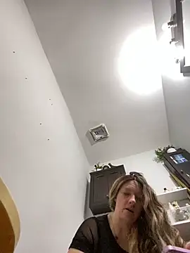 queenkelly1234 online show from 03-16-26, 05:44