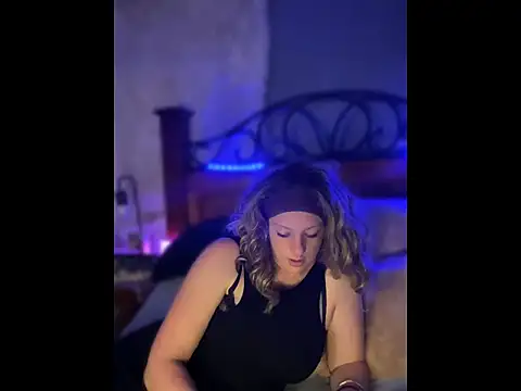 queenkelly1234 online show from 04-08-26, 07:19