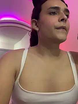 Snapshot of La-Gatiita-trans chatting on 01-17-26, 03:33 La-Gatiita-trans online show from 01-17-26, 03:33