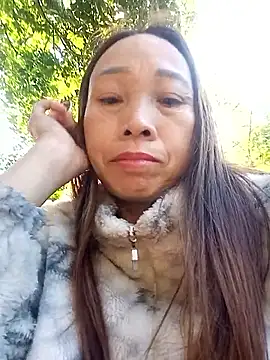 Snapshot of Manni_john chatting on 11-25-25, 12:54 Manni john online show from 11-25-25, 12:54