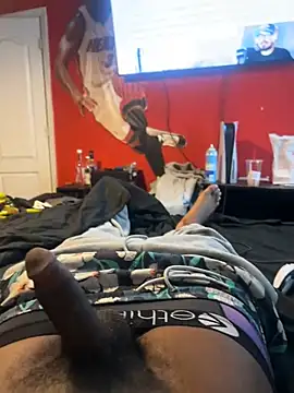 Snapshot of mike77888y chatting on 02-26-26, 03:22 mike77888y online show from 02-26-26, 03:22