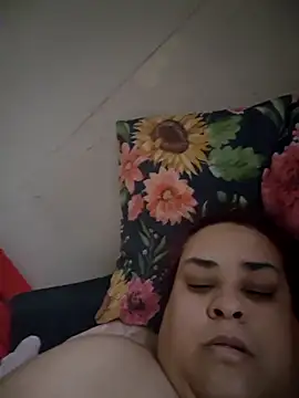 Snapshot of BigBusty_VoluptuousMilfX chatting on 02-02-26, 12:04 BigBusty VoluptuousMilfX online show from 02-02-26, 12:04