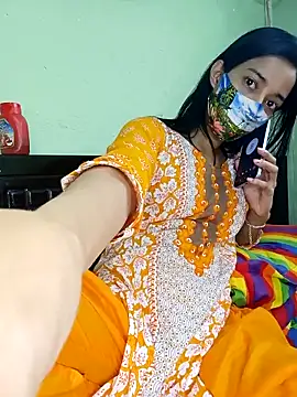 Snapshot of Night_Queen3 chatting on 11-06-25, 08:04 Night Queen3 online show from 11-06-25, 08:04