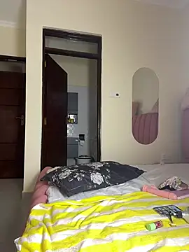 NyahHeat online show from 04-14-26, 02:45