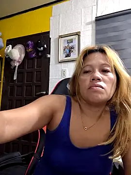 CockBiter83 online show from 04-11-26, 03:11