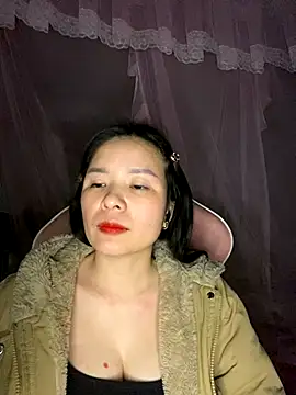 Listen-ly online show from 11-28-25, 02:53