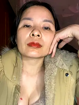 Listen-ly online show from 12-21-25, 04:25