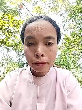 Nguyet2k4 online show from 12-01-25, 06:18