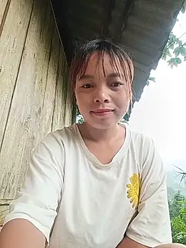 Snapshot of Nguyet2k4 chatting on 06-05-26, 10:59 Nguyet2k4 online show from 06-05-26, 10:59