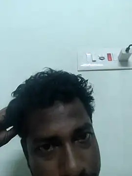 Snapshot of Vickyins480000 chatting on 12-19-25, 12:50 Vickyins480000 online show from 12-19-25, 12:50