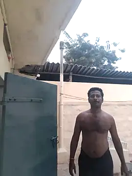 Snapshot of Vickyins480000 chatting on 12-20-25, 12:12 Vickyins480000 online show from 12-20-25, 12:12