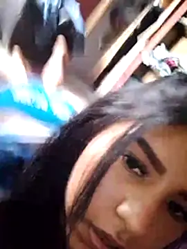 angie hott online show from 11-25-25, 07:14