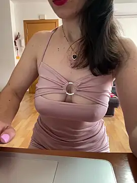 AlanaRius18 online show from 03-10-26, 08:19