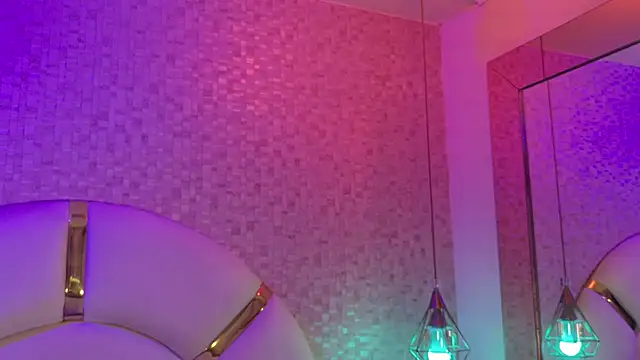 emmy rose25 online show from 12-04-25, 11:52