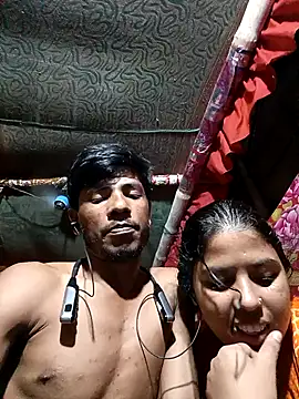 Pori Moni1 online show from 10-15-25, 07:47