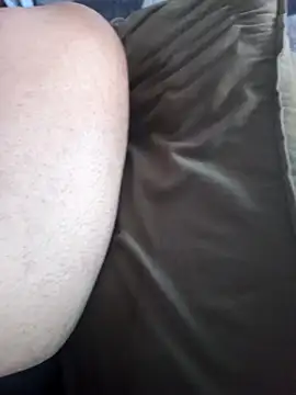 Snapshot of Motoboy100 chatting on 11-06-25, 10:16 Motoboy100 online show from 11-06-25, 10:16