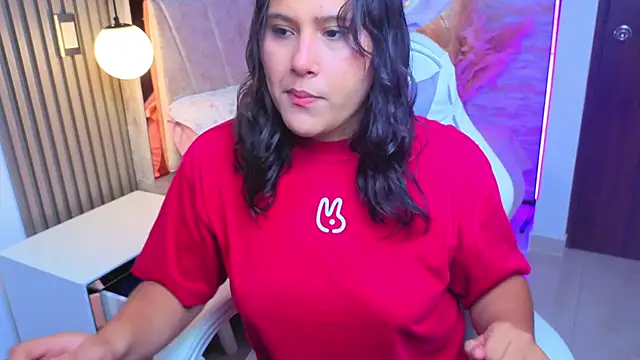 luna jonezz online show from 10-26-25, 09:15