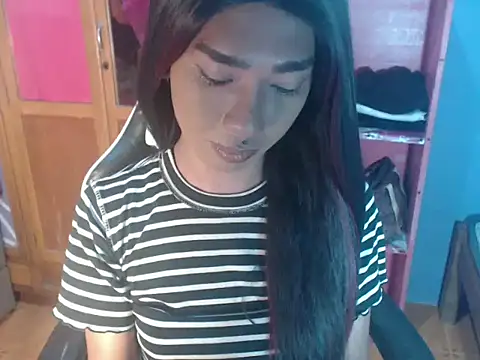 Yourasianbabyemma online show from 05-16-26, 02:49