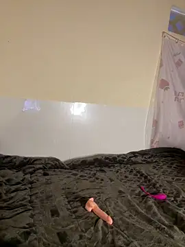Aimee milk online show from 04-30-26, 10:21