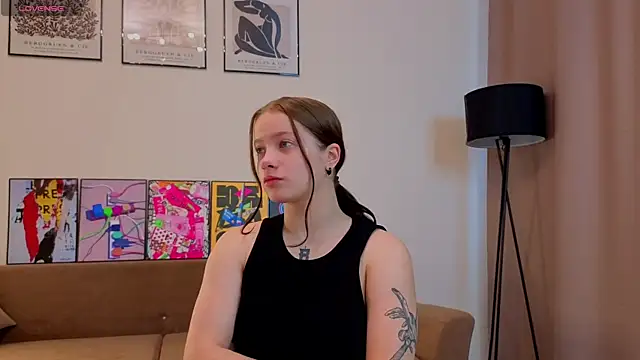 Snapshot of JonDatko chatting on 11-16-25, 07:14 JonDatko online show from 11-16-25, 07:14